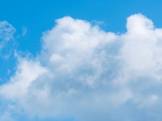 1月の青空と白い雲52