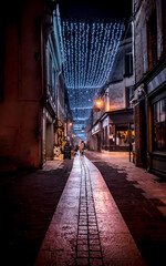 night view of the city of Laon during the Christmas period