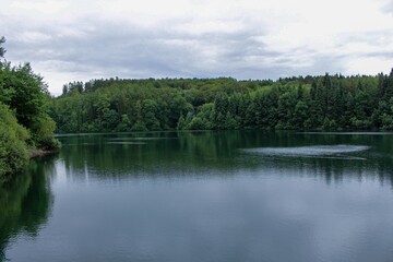 Obraz premium lake and forest