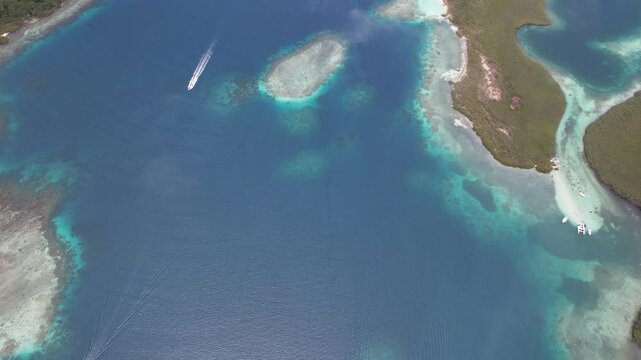 imagenes a&eacute;reas del parque nacional Morrocoy en Venezuela. videos en alta resolucion.