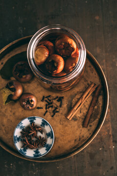 Mispelchen Rumtopf  - Medlar in alcohol