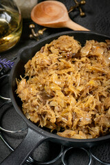 Lenten sauerkraut with mushrooms.