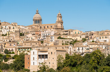 Obraz premium A panoramic view of the Ragusa Ibla, a historic city in Eastern Sicily, Italy