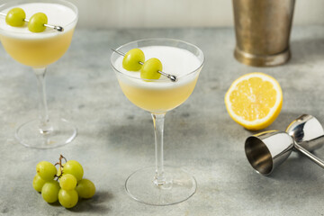 Boozy Refreshing Grape Grappa Vento Cocktail