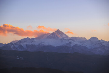 Fototapeta premium Landscape of Mount Everest in tibet, China