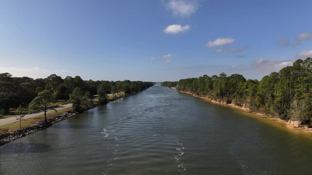 Busy intracoastal waterway near Gulfshore Alabama