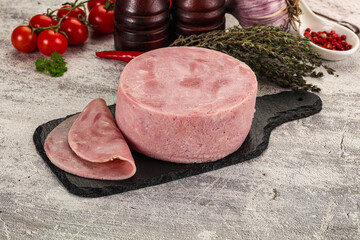 Tasty Hum piece with slice