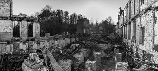 The Worthville Mill in Randleman, North Carolina was a weaving and spinning mill that was built in 1880 and closed in 1976. raised Jan 2024 © CelticStudio