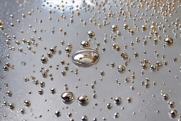 Liquid mercury, mercury drops