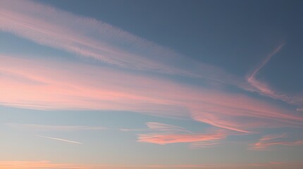 Fototapeta premium Delicate Pastel Sky Hues at Sunset