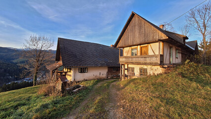 Alter Bergbauernhof  in der Steiermark, &Ouml;sterreich . Old mountain farm in Styria, Austria