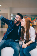 Fototapeta premium Couple exciting of artifact visiting exhibition