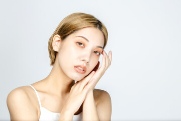 Naklejka premium 女性 美容 スキンケア 化粧イメージ