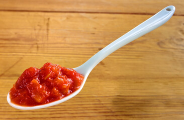 Tomatensauce, Porzellanlöffel, weisser löffel, Sugo, Italien, Pizza, 