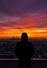 Fototapeta premium 都市の夕景と静かなシルエット