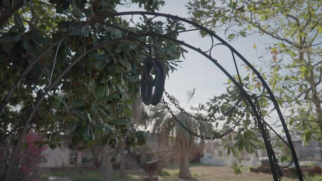 OLD COLONIAL CISTER WHEEL