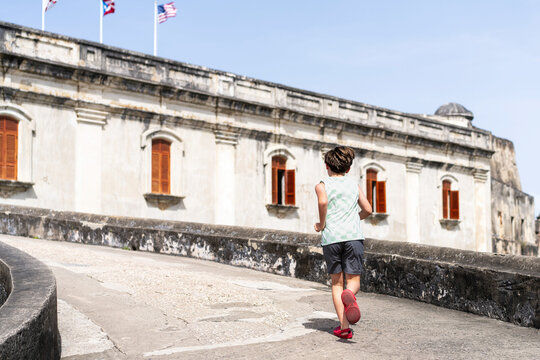 Child Exploring Castillo San Crist&oacute;bal in San Juan