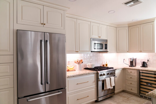 Clean kitchen appliances