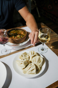 Georgian khinkali and wine 
