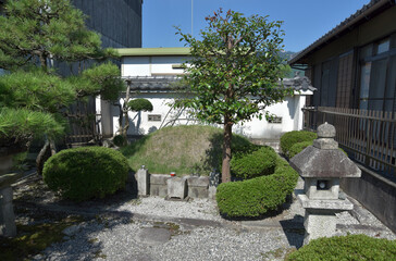 明智塚　滋賀県大津市下阪本