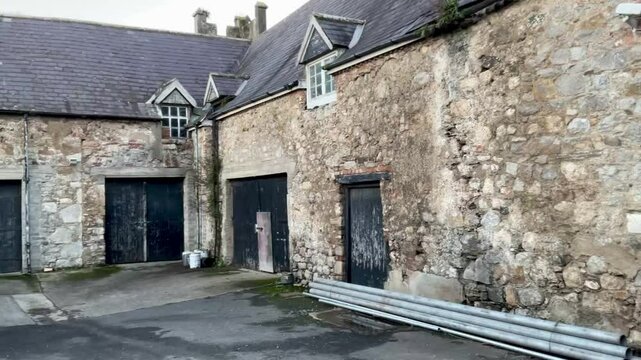 Ruins of a medieval castle. Howth castle İrlanda Dublin