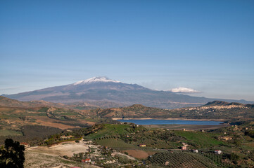 Obraz premium View of Etna volcano from Agira in Sicily