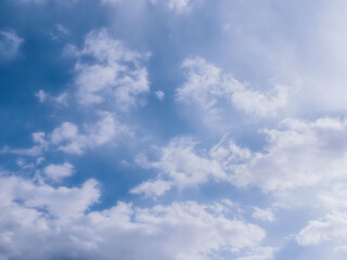 1月の青空と白い雲88
