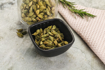 Dry Cardamom - aroma seasoning flavour