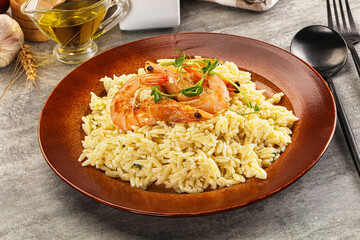 Italian pasta Orzo with prawn