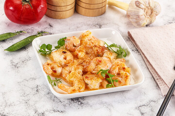 Stir fried prawn in sweet and sour sauce