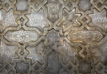 The art and pattern of carving silverware.