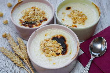 fırın sütlaç - baked rice pudding turkish milky dessert sutlac in casserole