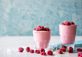 Frozen raspberry smoothie drink