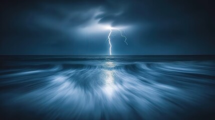 Obraz premium Dramatic Lightning Strikes Over Dark Ocean Waves at Night