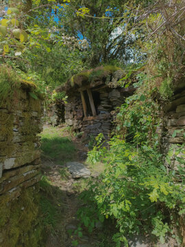 Casas de piedra en ruina