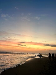 Fototapeta premium Surf en Bali, Indonesia.