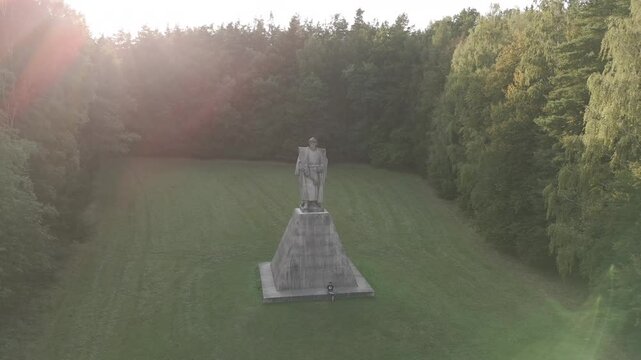 Memorial to Czech national hero Jan Zizka, The statue of John Zizka of Trocnov and the Chalice