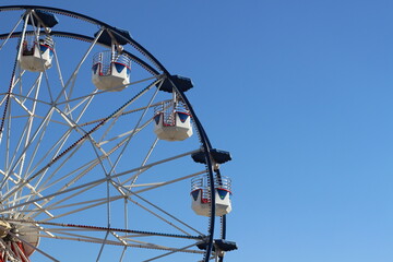 ferris wheel in the park