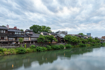 Fototapeta premium Kanazawa, Japan - 07.07.2024: old wooden houses in Kanazawa, Higashiyama district