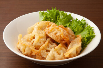 揚げ餃子