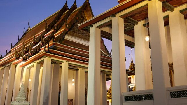 Loha Prasat (Wat Ratchanatdaram Worawihan) in Bangkok is famous for its unique and elegant Buddhist architectural style. It is a tourist attraction located near Khao San Road.