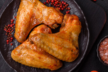 Grilled chicken wings with salt and spices
