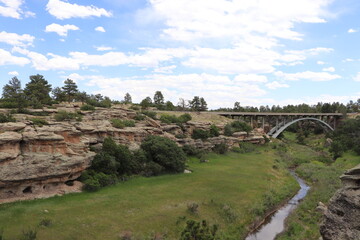 Fototapeta premium Castlewood Canyon bridge and creek near Denver, Colorado, USA