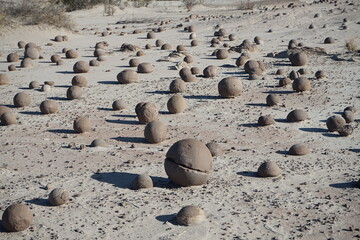Round stone balls