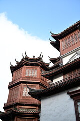 Naklejka premium On Linyi Street in central Taipei, Fuyuan is a hidden gem designed in the style of a Suzhou garden. Once a private venue for political and business elites, it reflects both elegance and history.