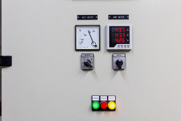 Machines Instrument panel for electric energy Voltage Regulator Panel Current and Voltage Meters To check and prevent and control the damage from unstable electricity.