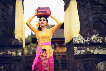 Indonesian woman in bali costume Indonesian national dress, Bali Indonesia