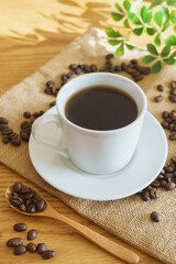 ブラックコーヒーとコーヒー豆