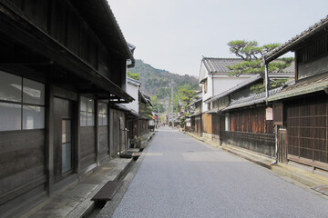 日本　近江八幡：新町通りのレトロな町並み（近江商人の旧商家がある）／滋賀県
