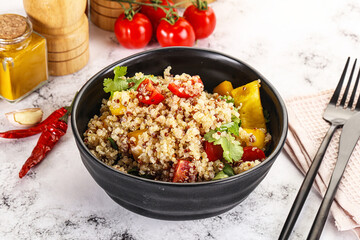 Dietary vegetarian quinoa with vegetables